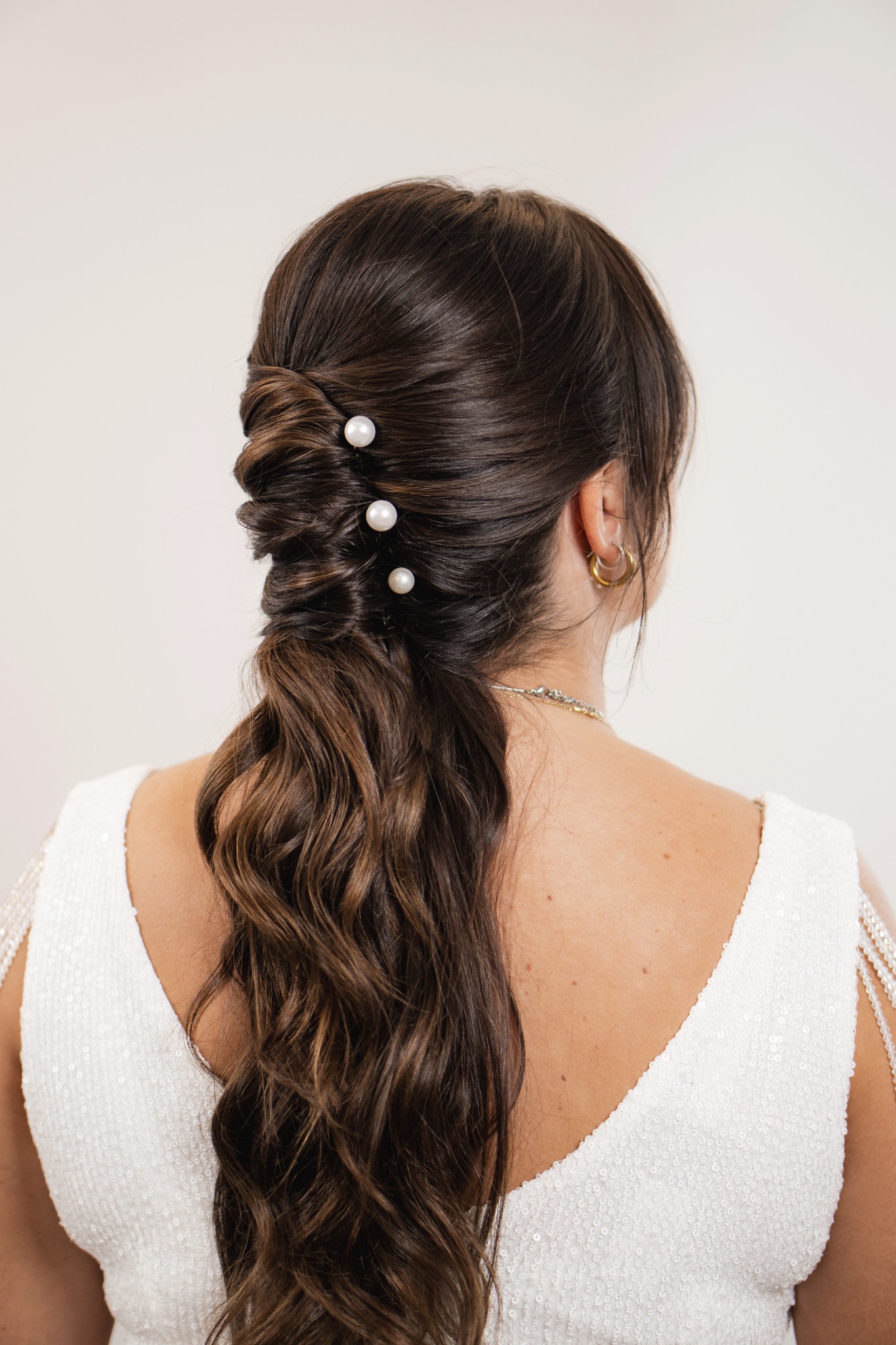 Coleta bridal que Puerto enseña